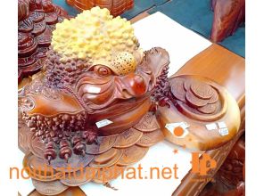 TƯỢNG CÓC GỖ HƯƠNG 40CM