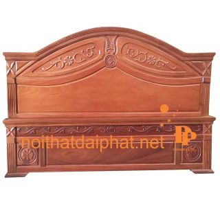 GIƯỜNG ĐỤC NỮ HOÀNG 